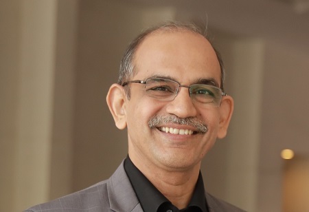 The Pathway of Agile Leadership in Digital Transformation